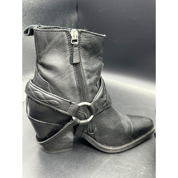 MNG Black Leather Embroidered Booties Women Side Zip Size 38/7.5 EUC - Picture 9 of 14